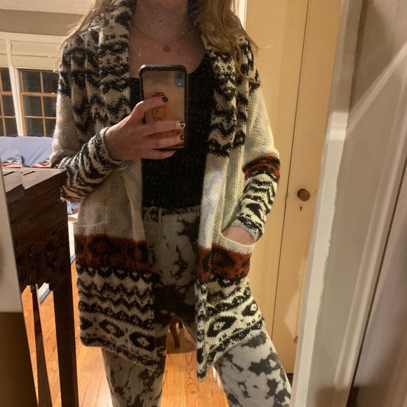 Abercrombie Oversized Cardigan - Picture 2 of 6